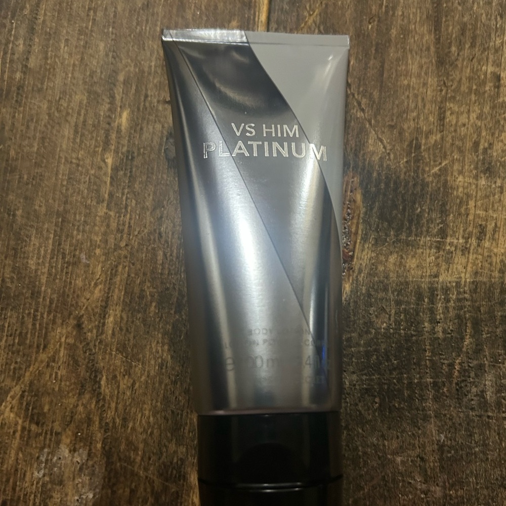 Victoria's Secret Very Sexy For Him Platinum Body Lotion 3.4 fl oz Sealed
